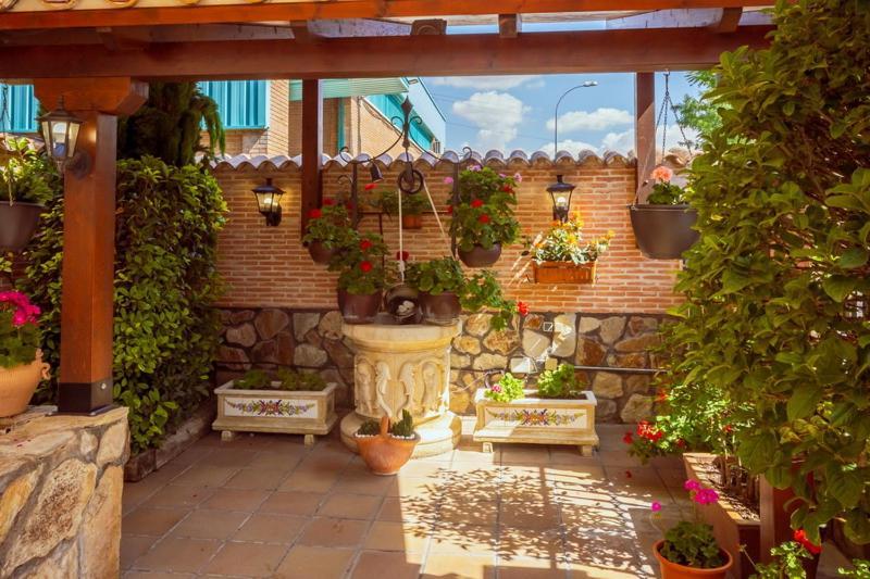 Hostal El Cruce Паракуэльос-де-Харама Экстерьер фото